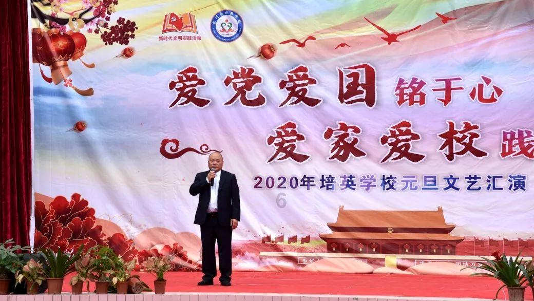 爱问答,尽在和她聊了有3个月了,她发这些代表什么,我还要不要继续联系她?